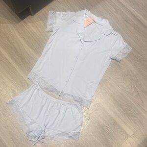 NWT EBERJEY Light Blue Lace Trim Sleepwear Set, XS